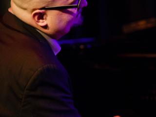 The Bad Plus: Ethan Iverson 20140408 - Gustav Eckart, Photographie