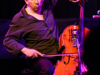 Vincent Courtois 20130607 - Gustav Eckart, Photographie
