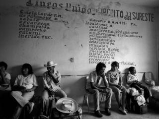 Palenque Bushaltestelle - Gustav Eckart, Photography