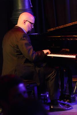 The Bad Plus: Ethan Iverson 20140408 - Gustav Eckart, Fotografie