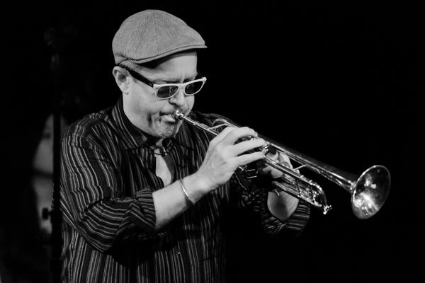 Dave Douglas 2014-11-16 - Gustav Eckart, Fotografie