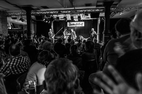 Billy Hart Quartet Unterfahrt 20121115 - Gustav Eckart, Photographie