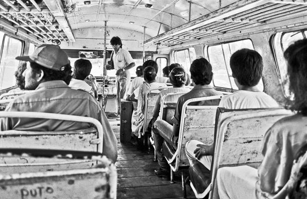 dans le bus près de Cempoala (Mexique 1988) - Gustav Eckart, Photographie