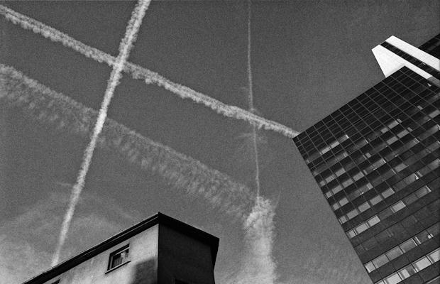 traces dans le ciel - Gustav Eckart, Photographie