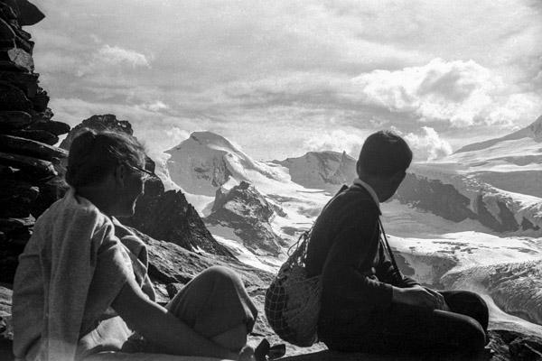 In_the_mountains_1963 - Gustav Eckart, Photographie