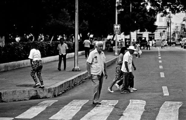 cross-walk in Merida (Mexico 1988) - Gustav Eckart, Photography