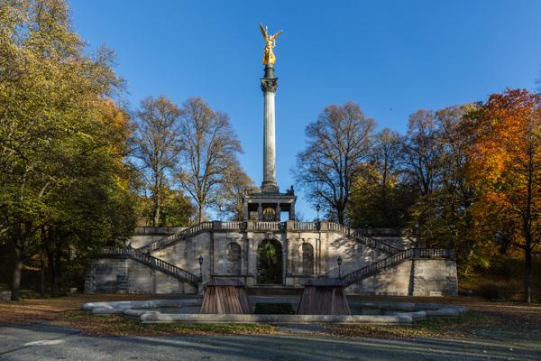 Munich 54 - Gustav Eckart, Photographie