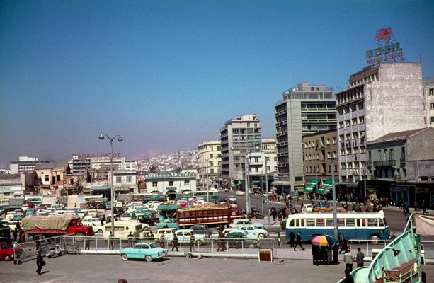 Piraeus - Gustav Eckart, Fotografia